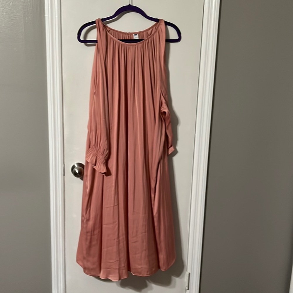 Peachy pink cold shoulder dress